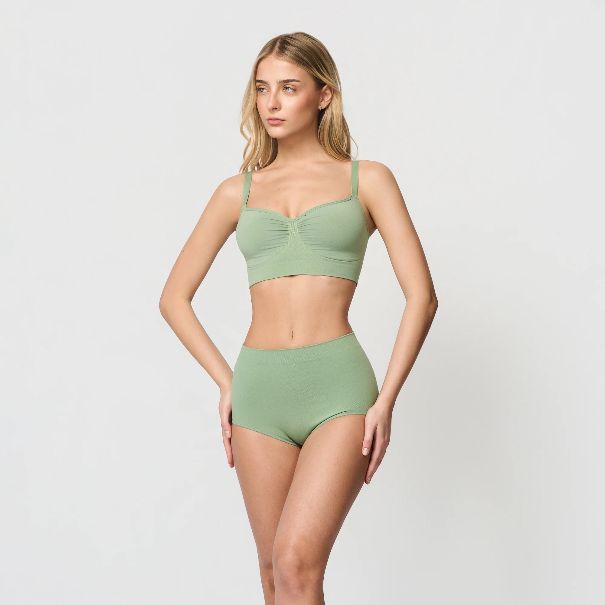 Shaping-truse med høyt liv - Image 17